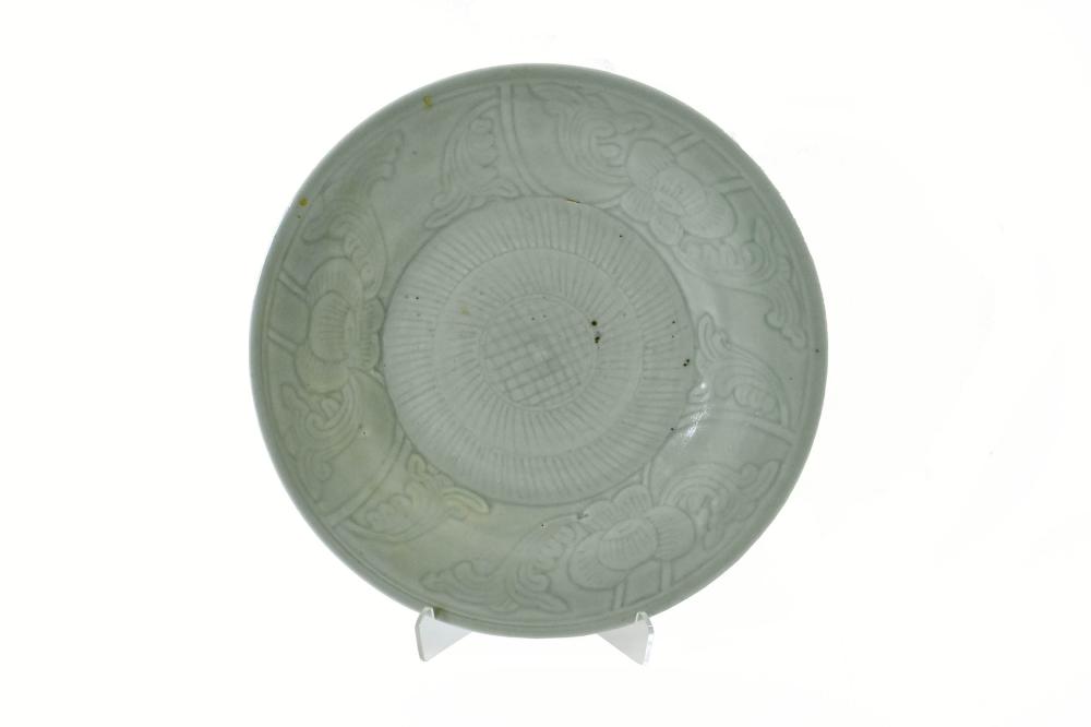 Appraisal: CHINESE FOLIATE INCISED LARGE CELADON PLATEThe wide rim decorated with