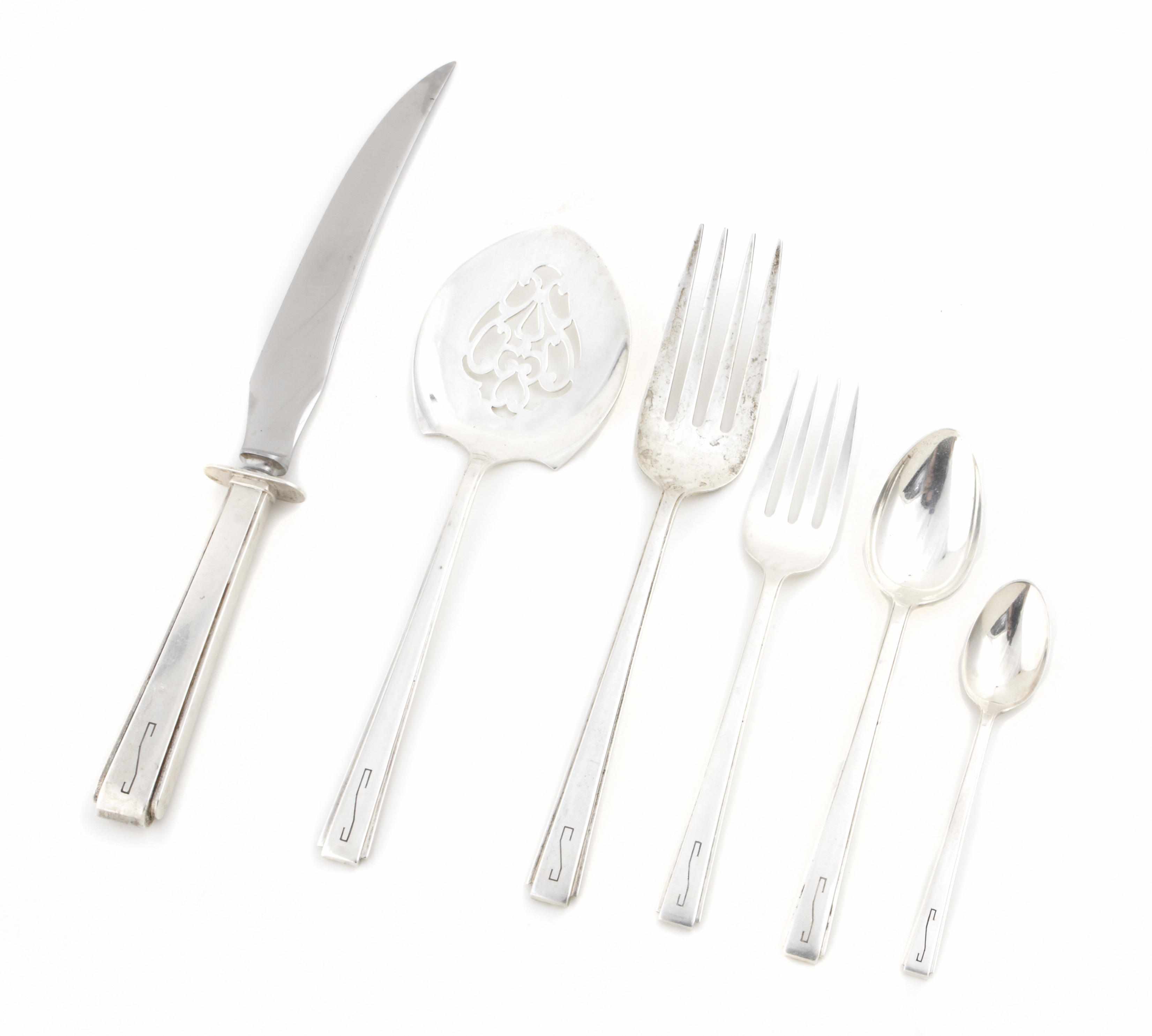 Appraisal: A sterling flatware set with wooden case Lunt Silversmtihs Greenfield