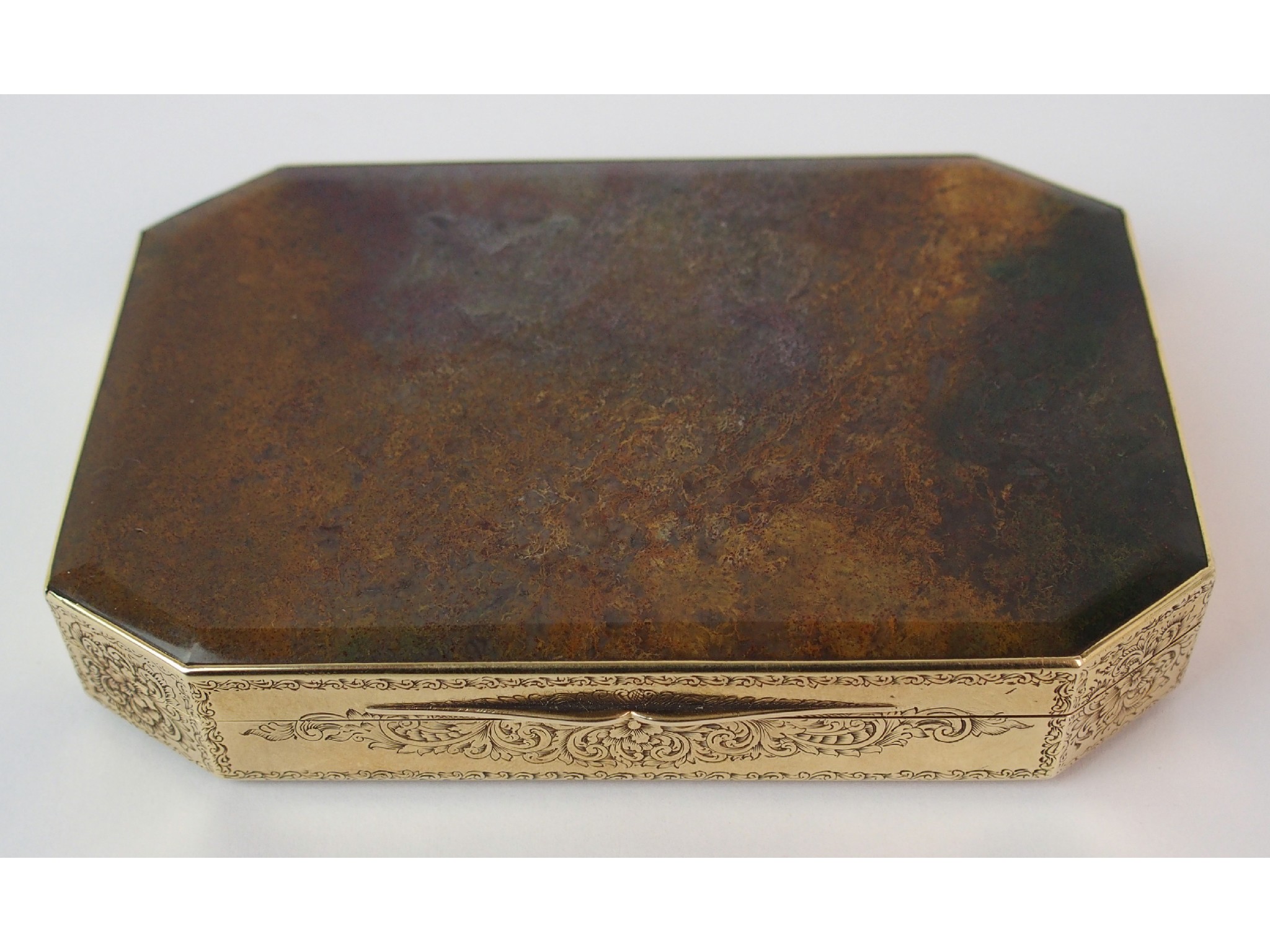 Appraisal: An early th Century moss agate card boxmounted in foliate