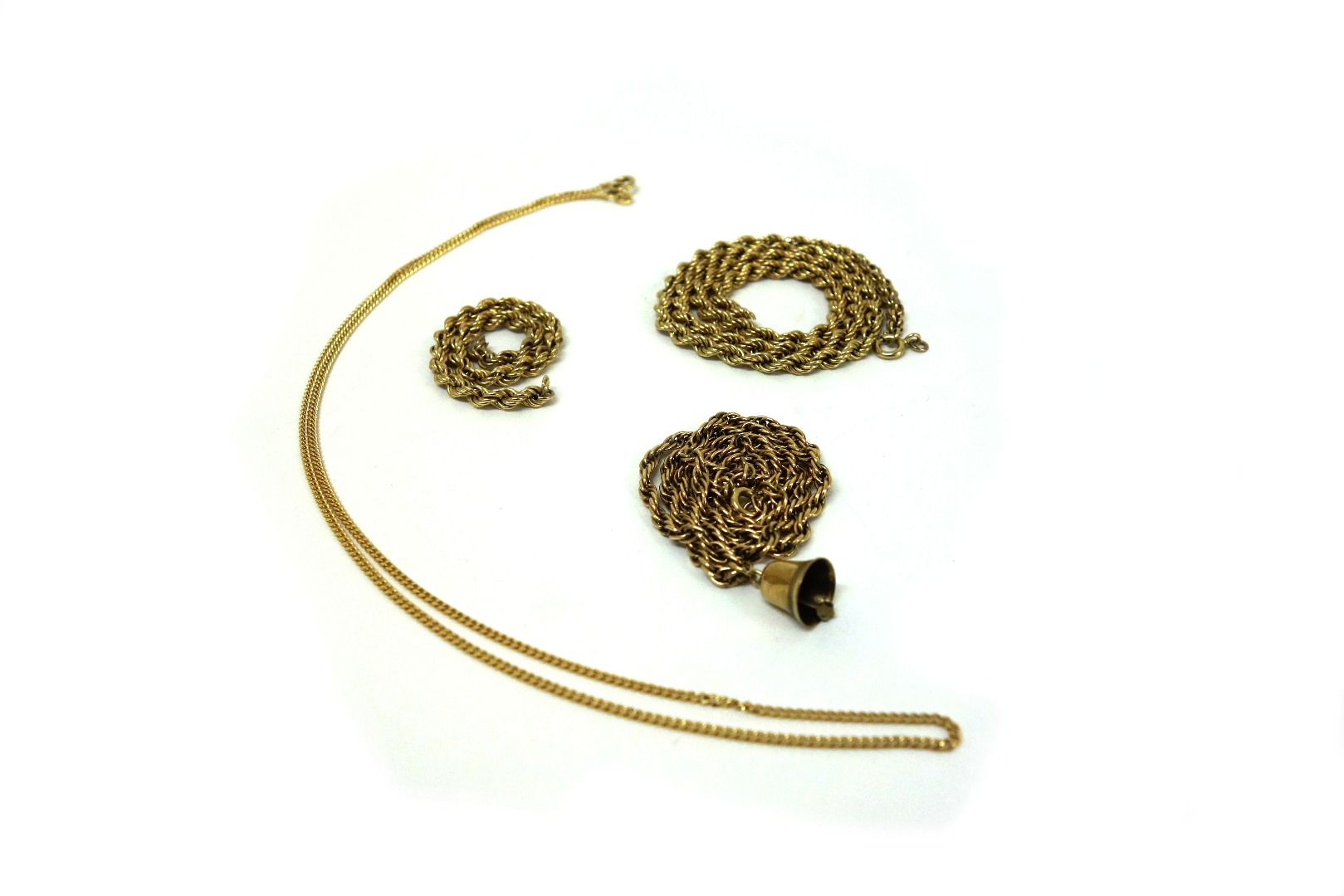 Appraisal: A ct gold rope-twist chain a ct gold fine neck