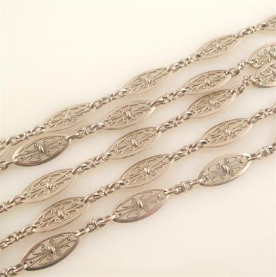 Appraisal: An ct gold long guard chain comprising ornate oval links