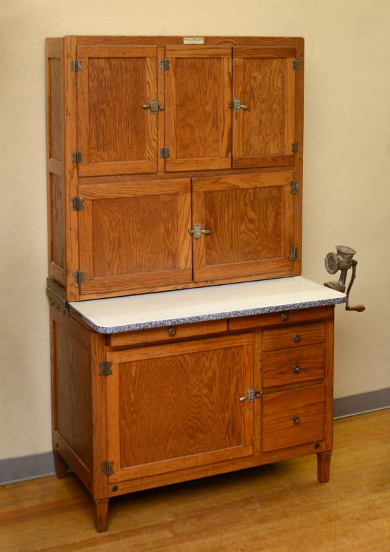 Appraisal: GOLDEN OAK HOOSIER CABINET Original Hoosier tag on top top