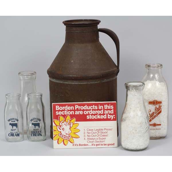 Appraisal: Various Vintage Milk Bottles A group of various vintage milk