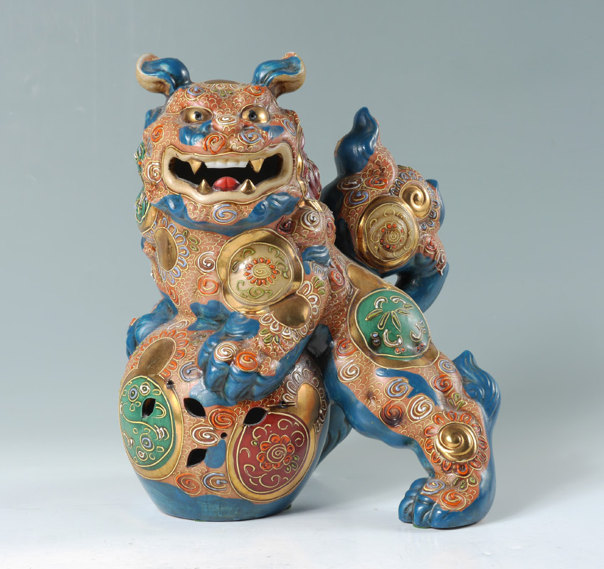 Appraisal: JAPANESE SATSUMA FOO DOG Figural earthenware foo dog profusely decorated