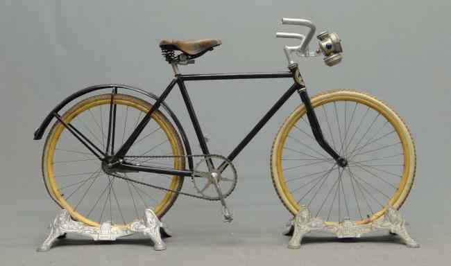 Appraisal: C Columbia Boys '' pneumatic bicycle Includes th C lamp