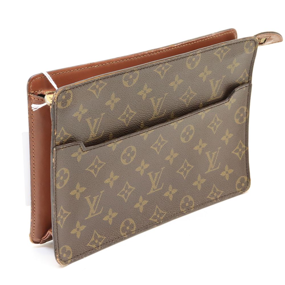 Appraisal: Louis Vuitton - Pochette Homme Clutch Louis Vuitton - Pochette