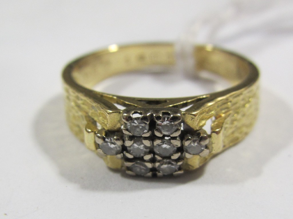 Appraisal: Eighteen carat gold diamond eight stone ring