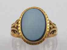 Appraisal: A French hallmarked ct gold agate set signet ring agate