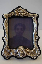 Appraisal: ART NOUVEAU STYLE STERLING SILVER PICTURE FRAME