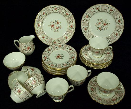 Appraisal: A Royal Crown Derby part tea service of twenty eight