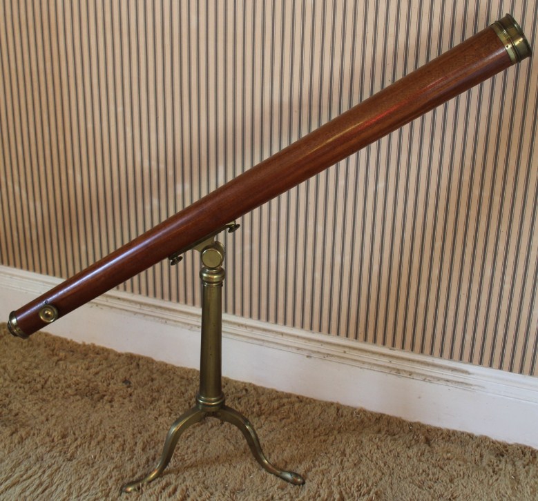 Appraisal: A Dolland of London mahogany cased telescope with brass fittings