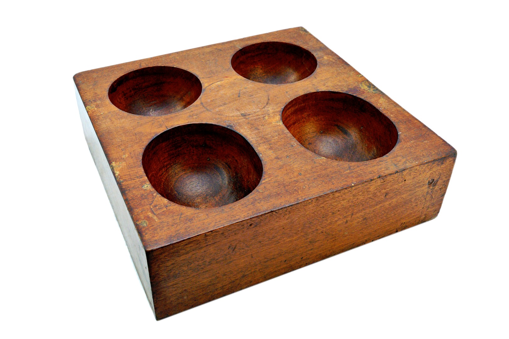 Appraisal: A square mahogany coin tray with four concave wells cm