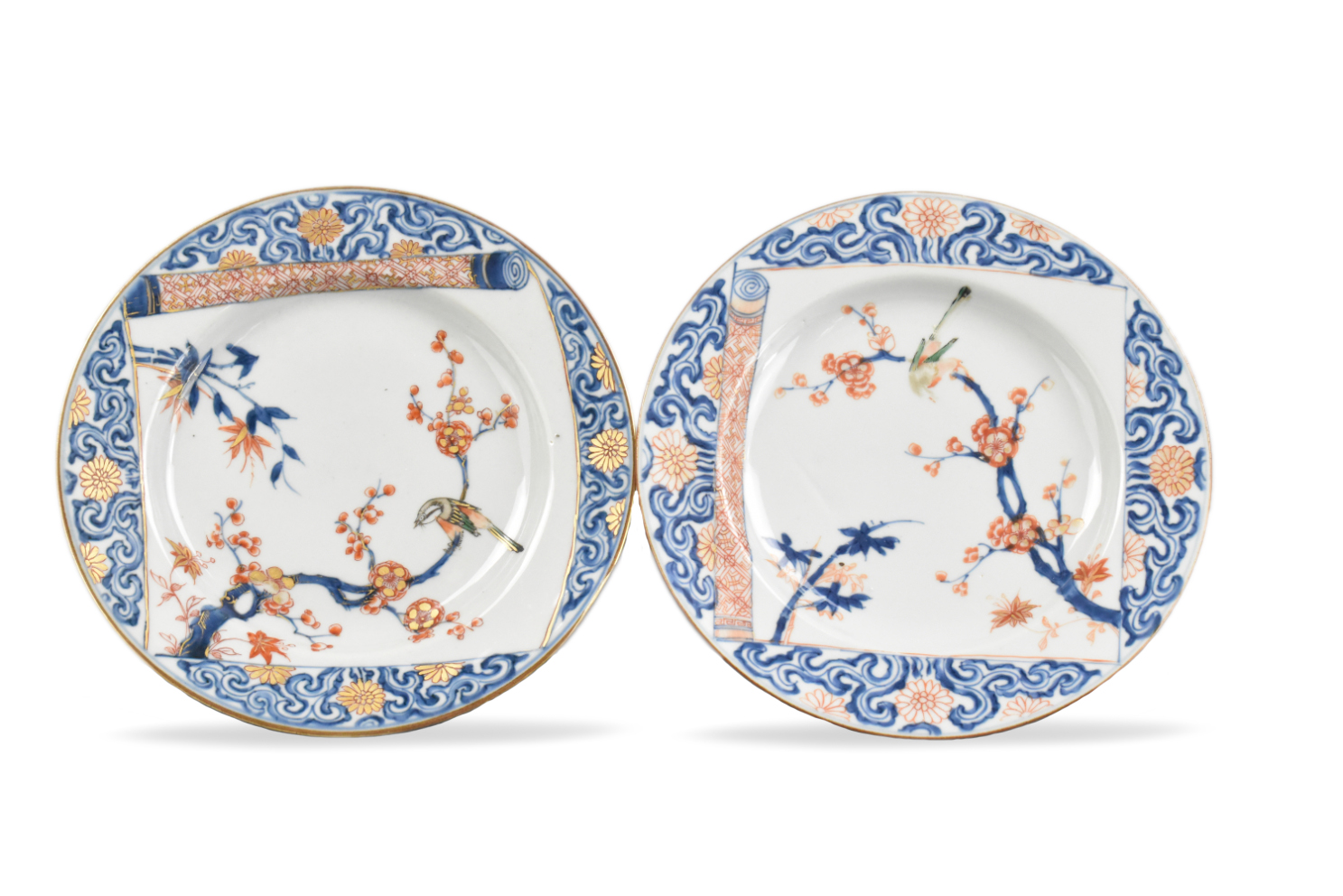 Appraisal: pair of Chinese Imari style plates Kangxi Period decorated with