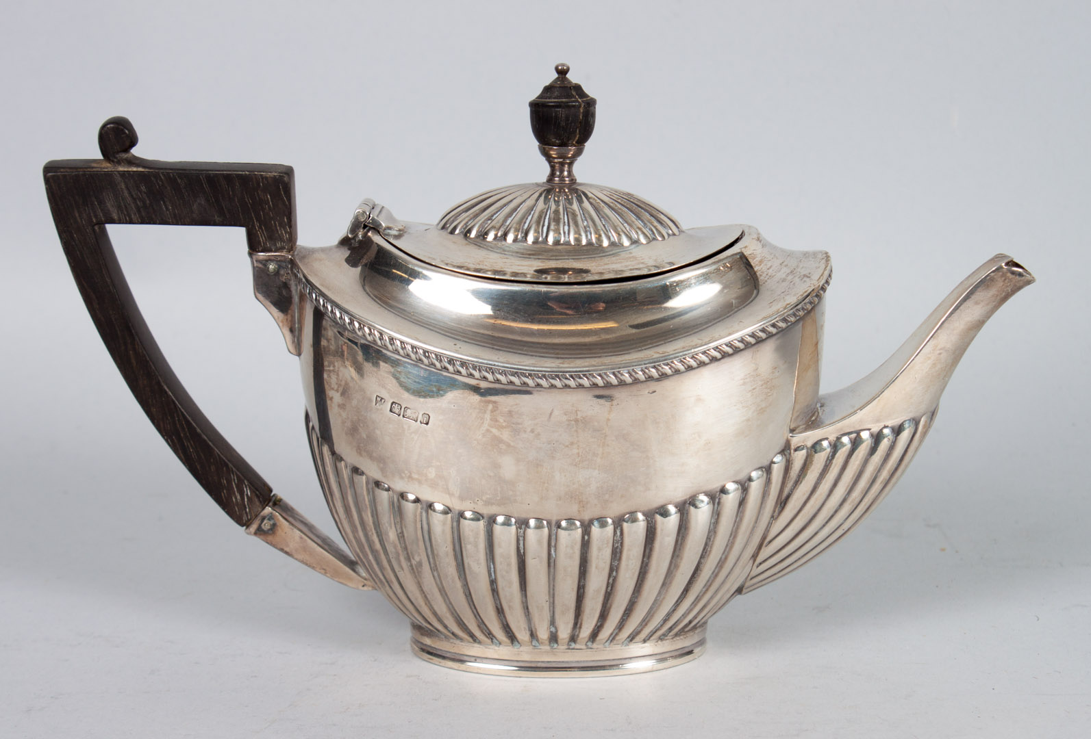 Appraisal: Edwardian sterling silver teapot Fordham and Faulkner Sheffield - with