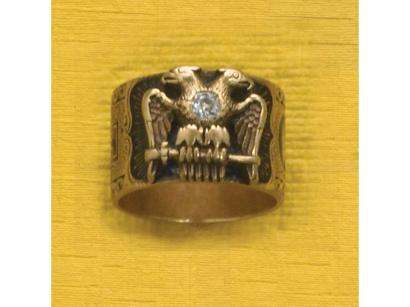 Appraisal: GOLD DOUBLE EAGLE RING with mine cut diamond and enamel