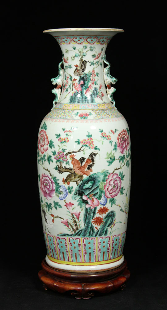 Appraisal: - Chinese th C Vase Famille rose vase China th