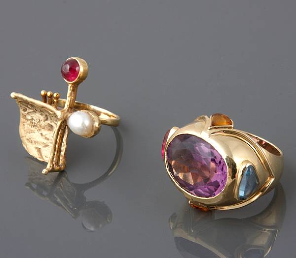 Appraisal: A gem-set and k gold ring with a cultured pearl