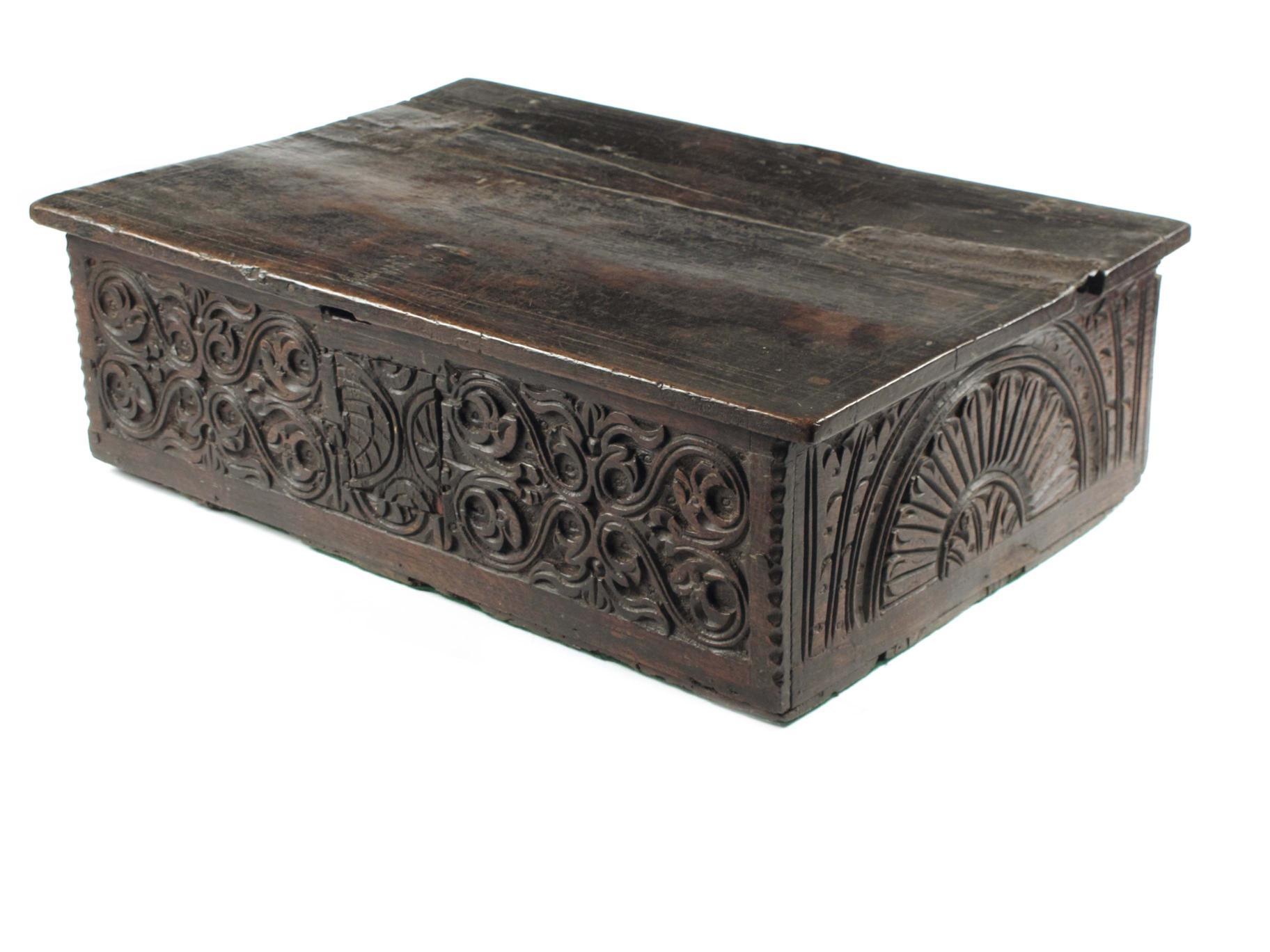 Appraisal: A late th century oak bible box