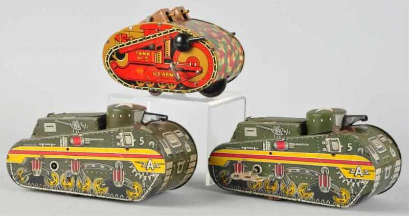 Appraisal: Lot of Tin Litho Marx Tank Wind-Up Toys American Working