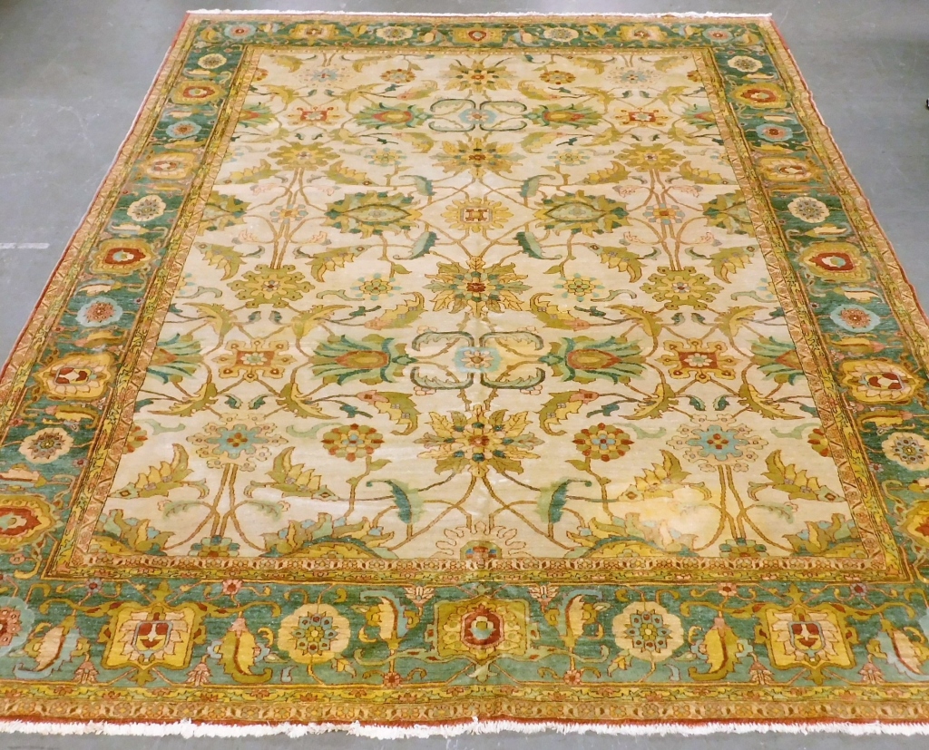 Appraisal: EGYPTIAN PERSIAN SULTANABAD IVORY CARPET RUG Egypt - Flower and