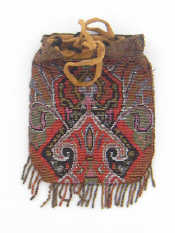 Appraisal: A drawstring bead purse the very fine size beadwork and