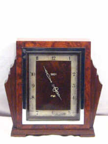 Appraisal: An Art Deco electric mantel clock by Smiths circa