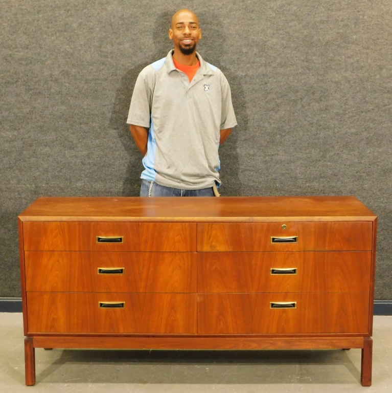 Appraisal: DANISH MODERN WALNUT LOCKING DRESSER SIDEBOARD Denmark th CenturyRectangular top