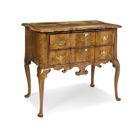 Appraisal: George II Walnut Dressing Table Estimate -