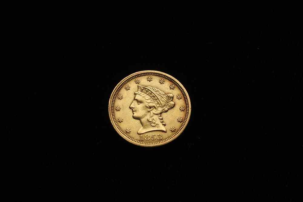 Appraisal: COIN - Liberty Head quarter eagle ungraded