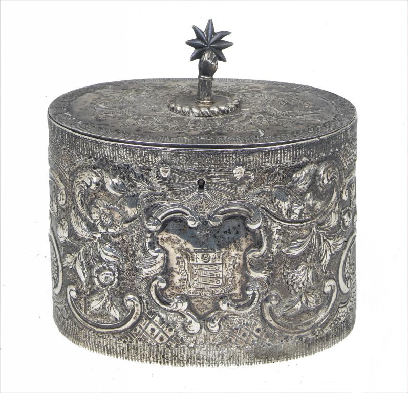 Appraisal: A GEORGE III STRAIGHT SIDED OVAL TEA CADDY the flat