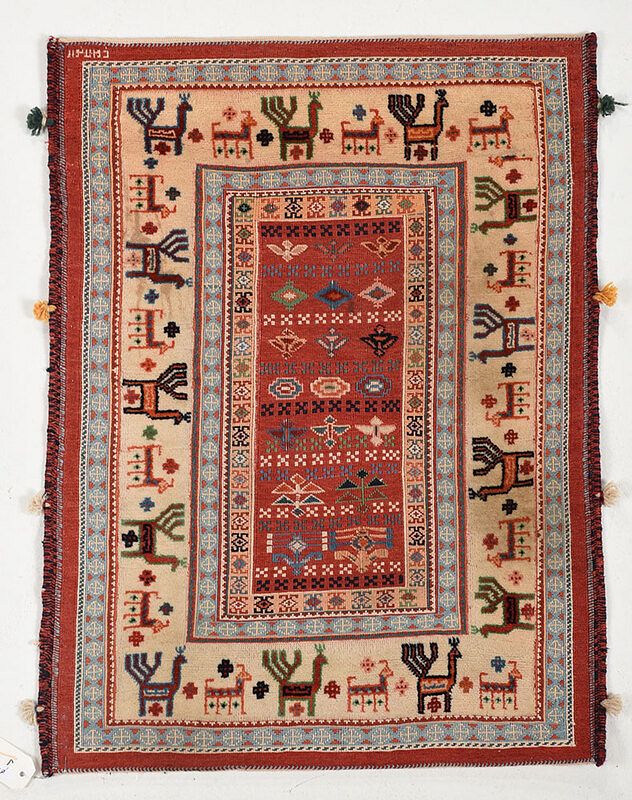 Appraisal: Shiraz Rug Persia th century central woven field with repeating