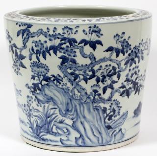 Appraisal: CHINESE PORCELAIN PLANTER CHINESE PORCELAIN PLANTER H DIA Having a