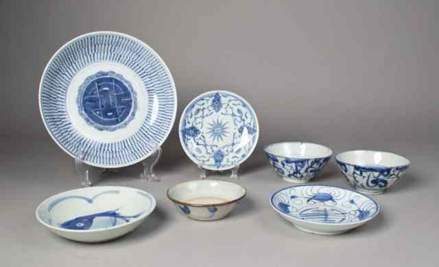 Appraisal: Pieces Chinese Ming Ming Style PorcelainTo include a large Ming