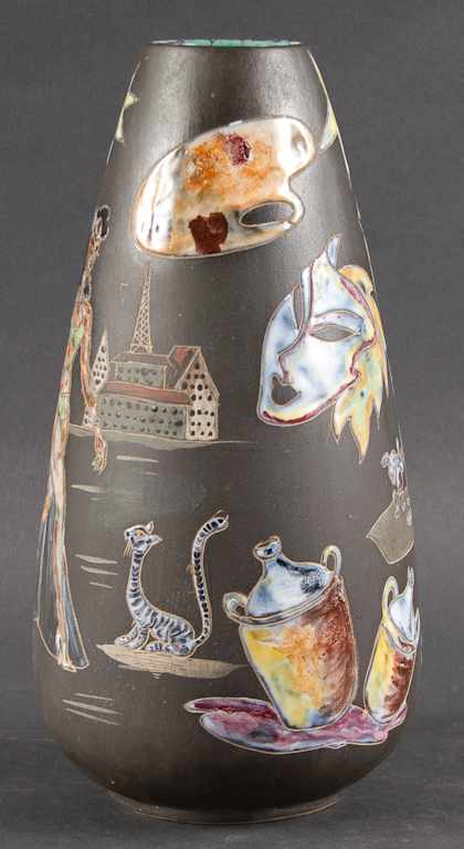 Appraisal: Handarbeit ''Montemartre'' ceramic vase th century etched and painted city