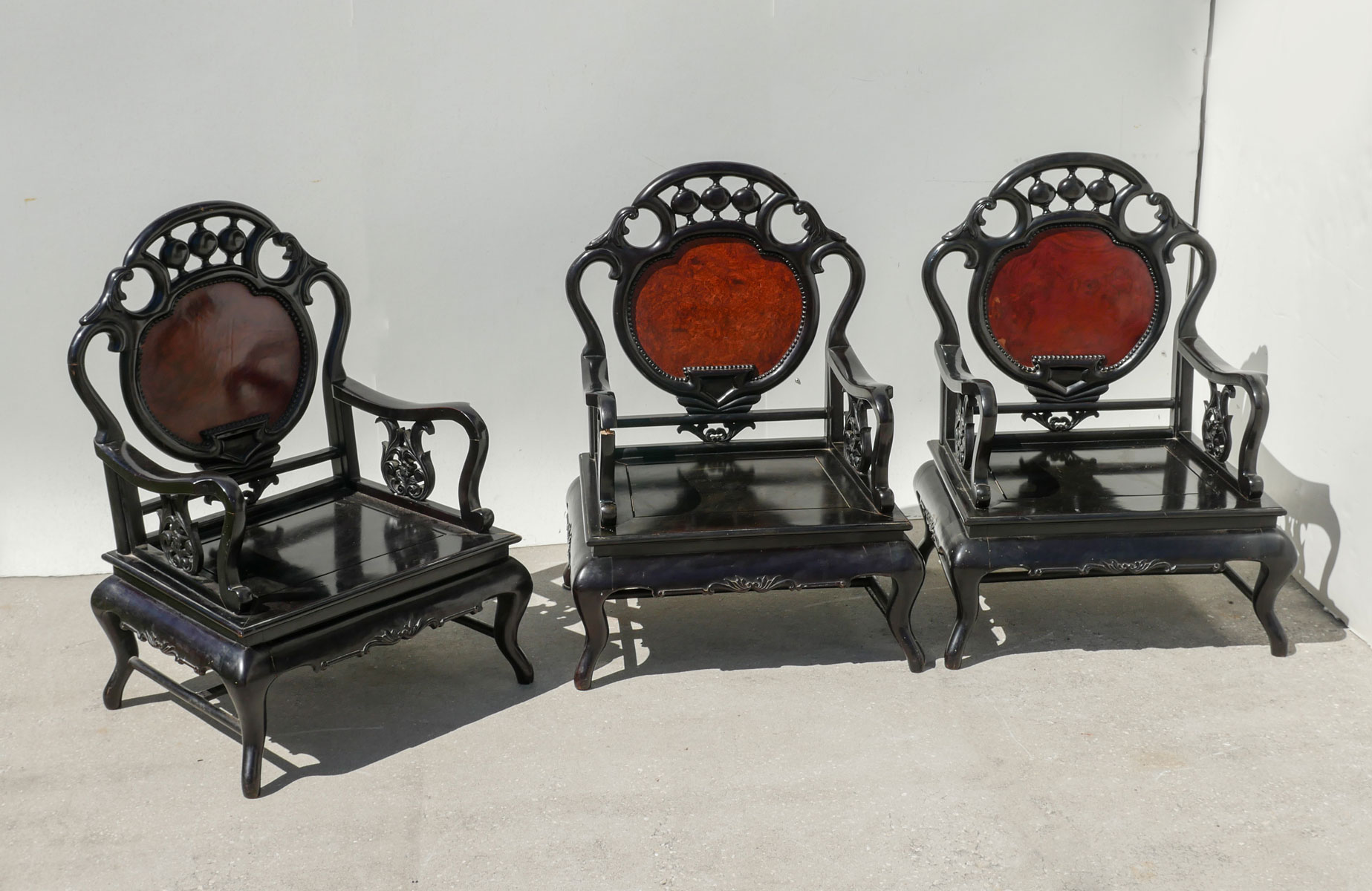 Appraisal: BLACK LACQUER CHAIRS WITH BURLWOOD SPLAT Black lacquered chairs having