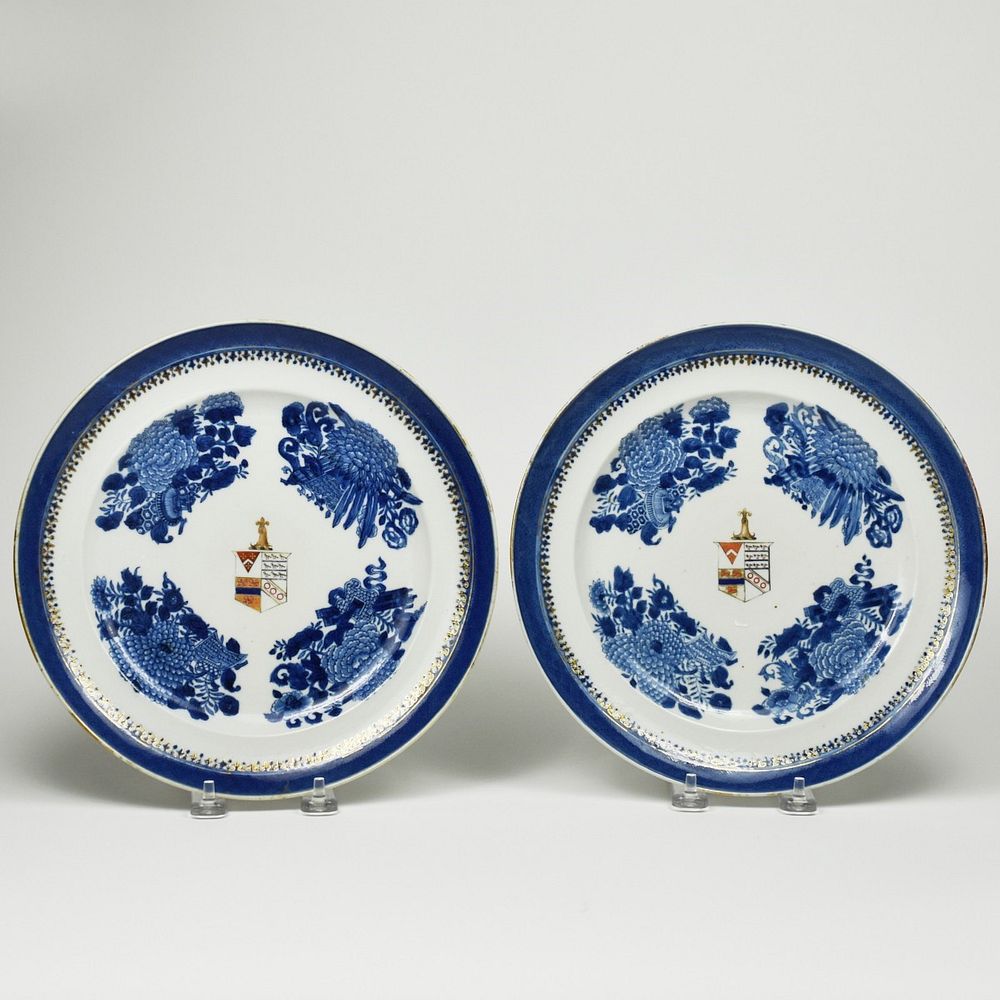 Appraisal: Pair Chinese Export Blue Fitzhugh Dinner Plates Pair of Chinese