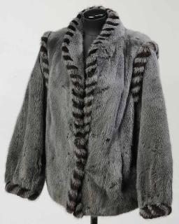 Appraisal: Silver Fox Fur Jacket label reads Pearlmans Mark Anderson Fur