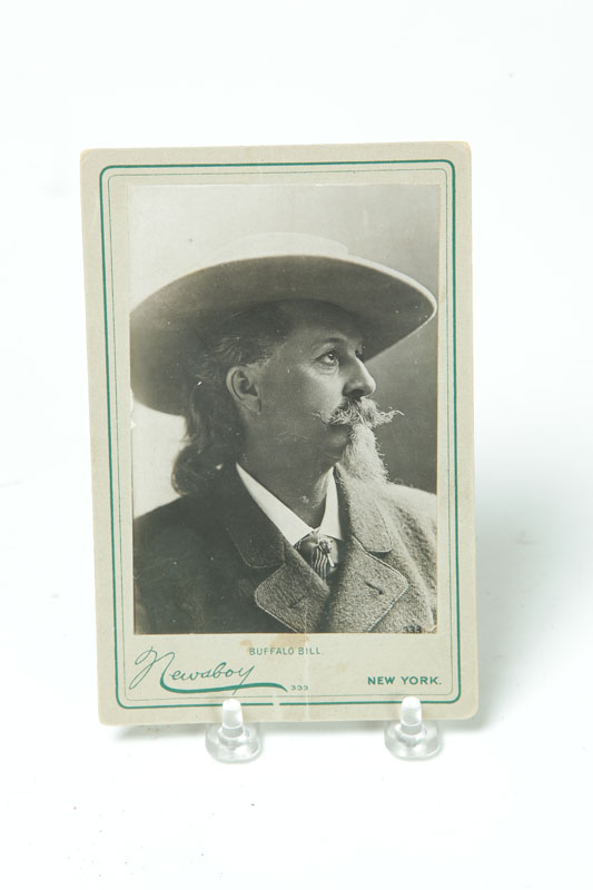 Appraisal: BUFFALO BILL CABINET CARD Newsboy New York Mounted on a