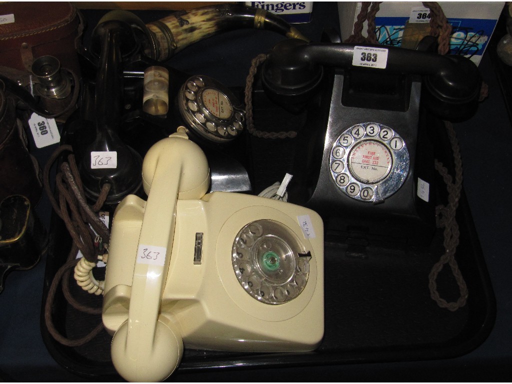 Appraisal: Lot comprising two 's Bakelite telephones and a white telephone