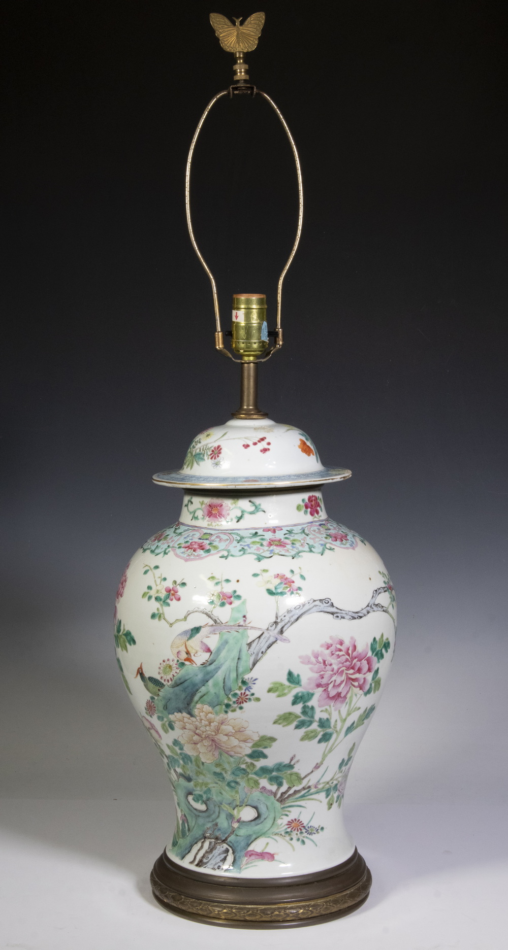 Appraisal: CHINESE PORCELAIN VASE WIRED AS A LAMP Large th c