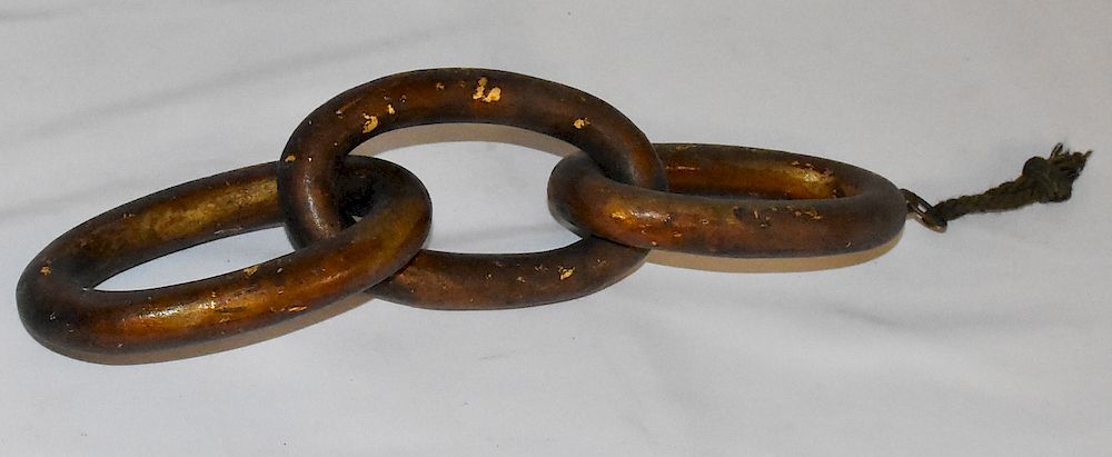 Appraisal: IOOF Link Paint Decorated Wooden Chain IOOF Link Paint Decorated