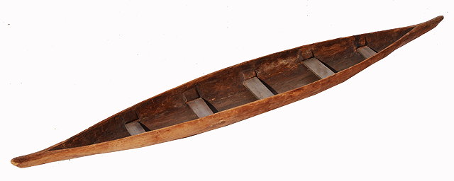 Appraisal: AN EARLY TO MID TH CENTURY OCEANIC CARVED WOODEN CANOE