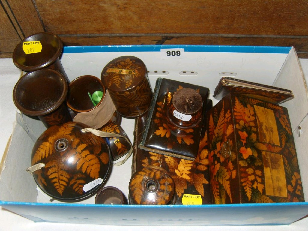 Appraisal: A collection of eleven Fern ware comprising a trinket box