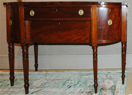 Appraisal: Federal Style Mahogany Sideboard Estimate -