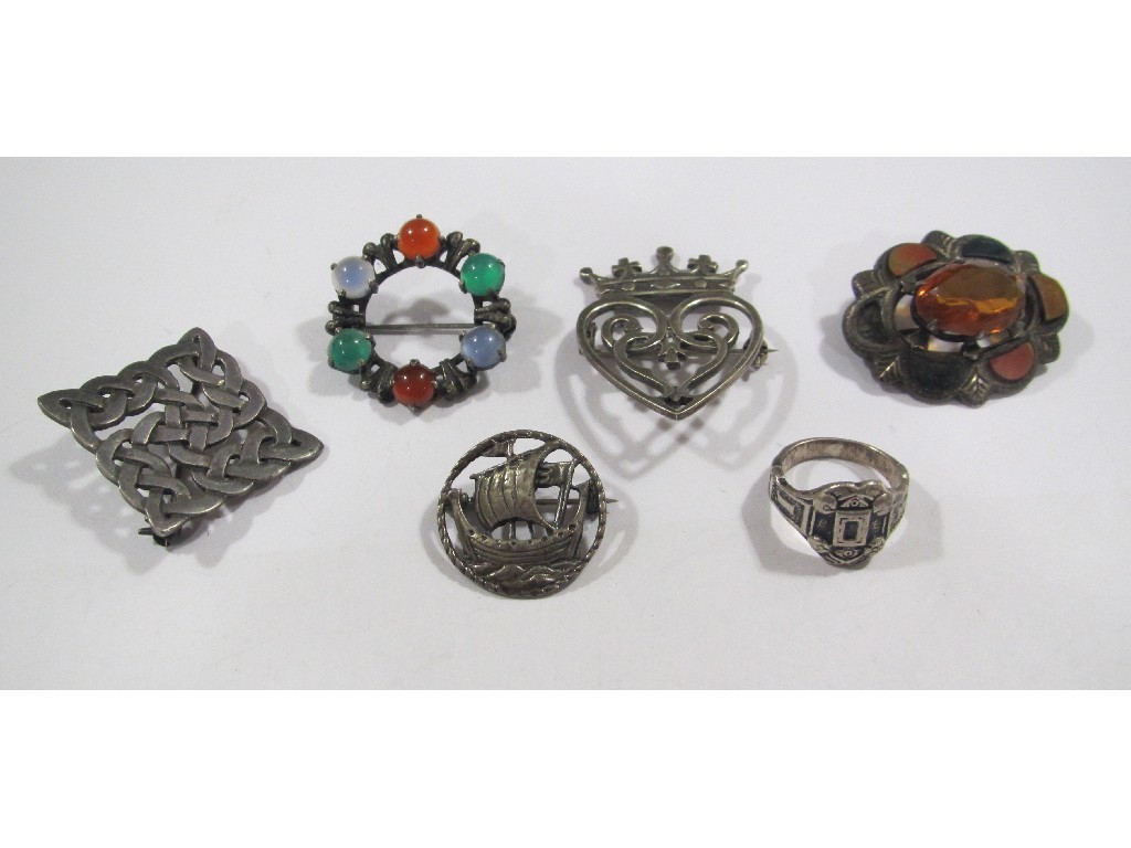 Appraisal: Lot of Scottish silver brooches to include agate brooches Viking