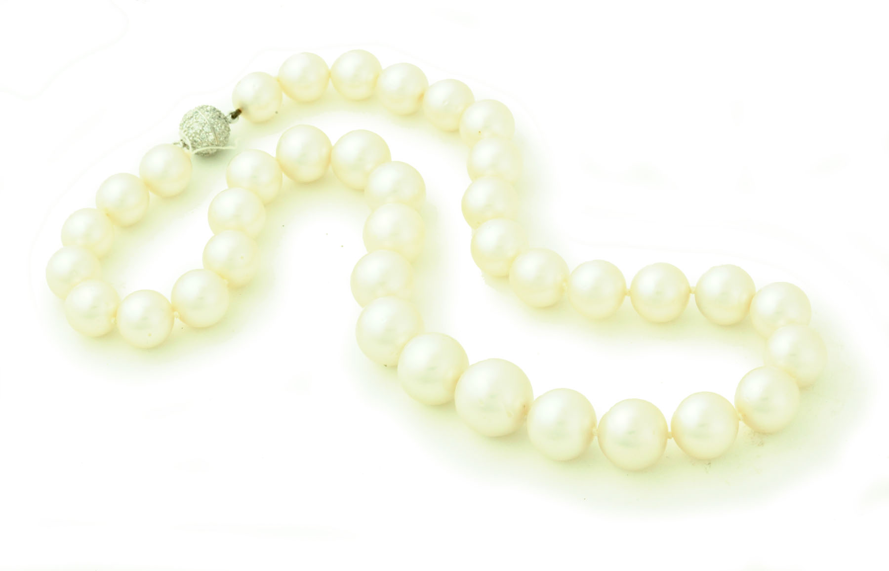 Appraisal: PEARL NECKLACE Twentieth century Thirty-nine Tahitian pearls graduating from to