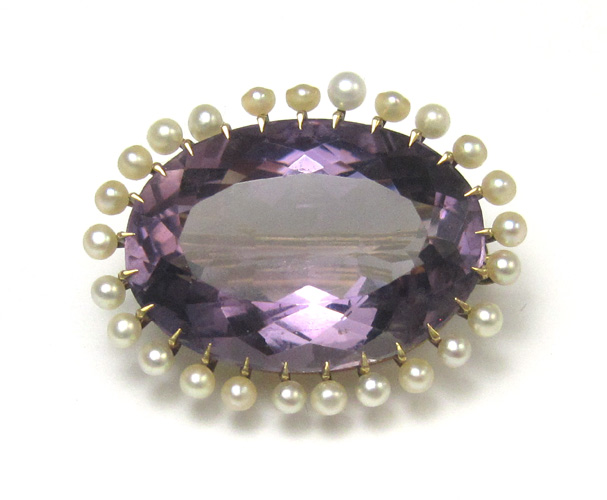 Appraisal: AMETHYST AND FOURTEEN KARAT GOLD BROOCH with seed pearls set