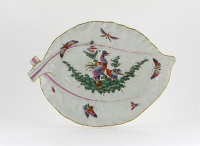 Appraisal: A large Worcester double leaf dish painted with exotic birds