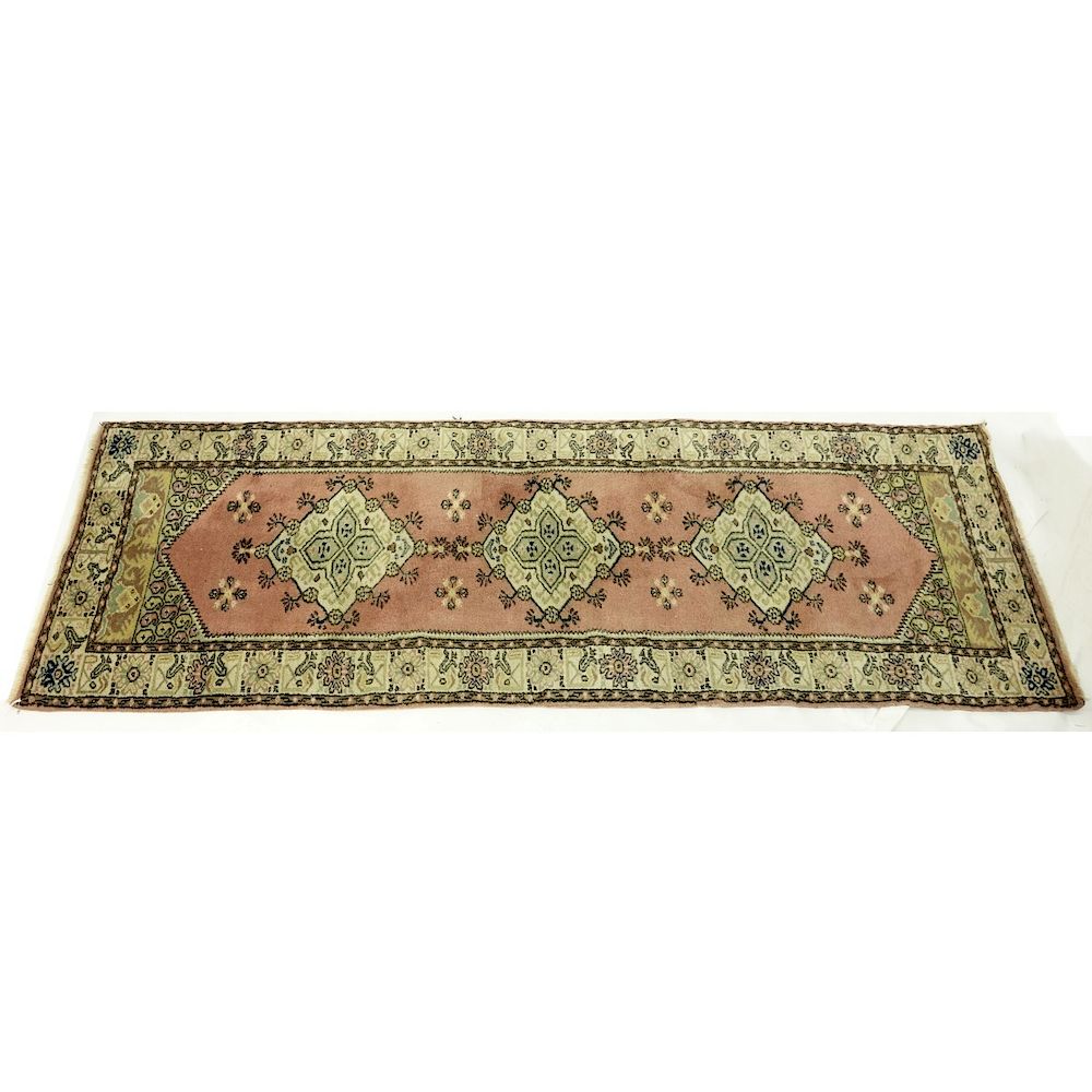 Appraisal: Oriental Rug Runner Vintage Oriental Rug Runner Medallion Pattern fringe