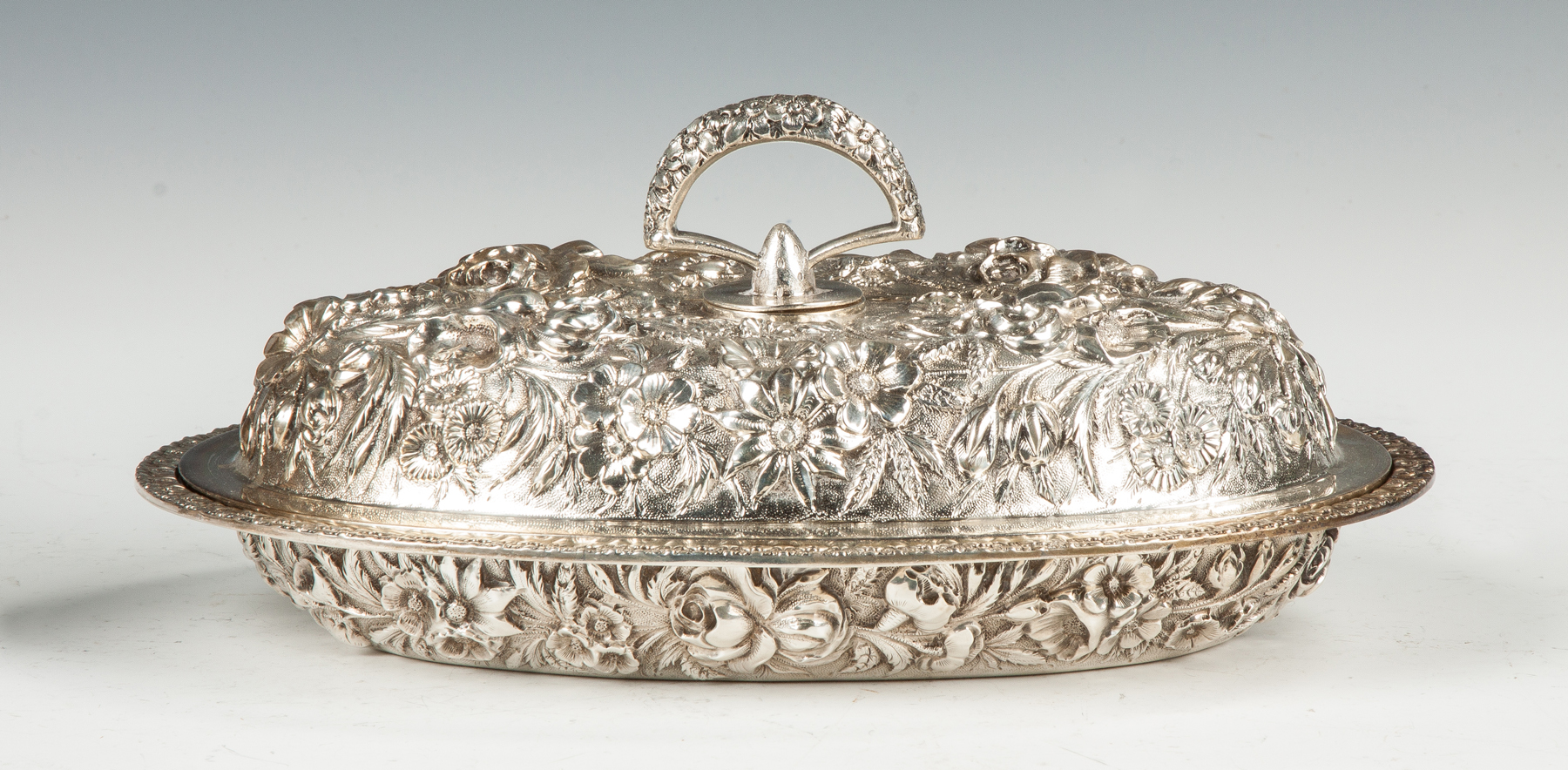 Appraisal: Steiff Sterling Silver Repousse Covered Vegetable Server Monogrammed on inside